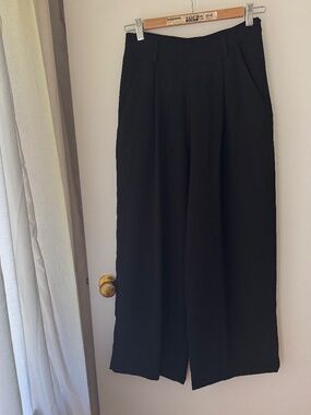 Vanessa Stevens black pants size S small, lightweight work office trousers